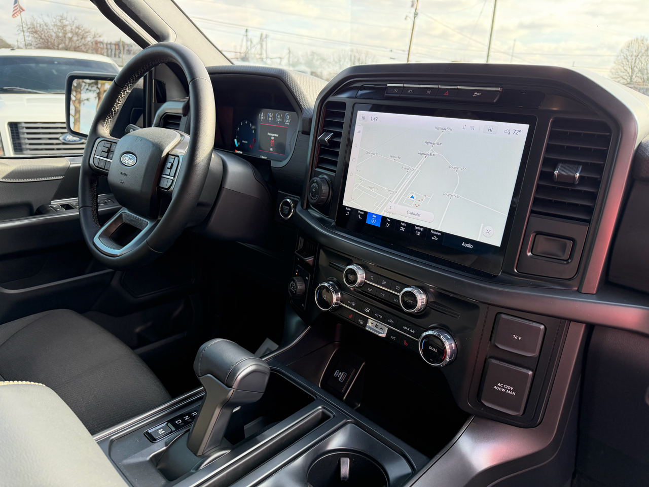 Ford F-150 XLT 4WD SuperCrew 5.5' Box 2024