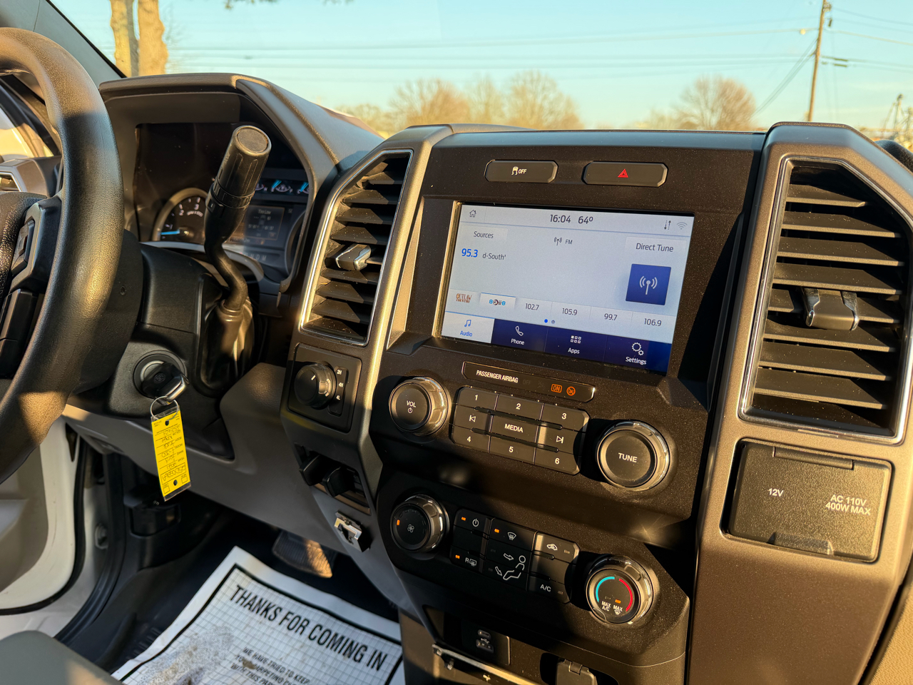 Ford Super Duty F-350 DRW XLT 4WD Crew Cab 179" WB 60" CA 2021