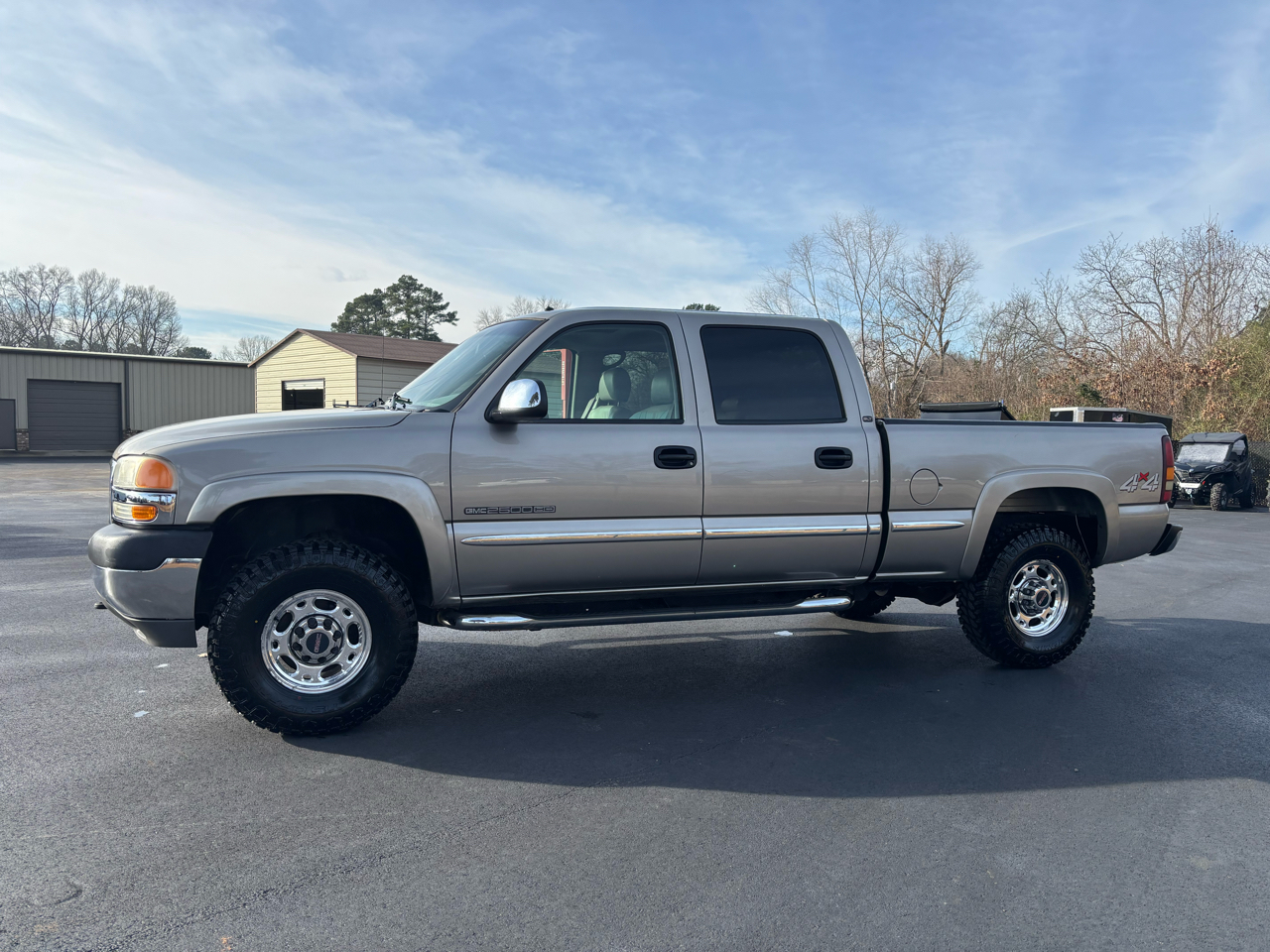GMC Sierra 2500HD Crew Cab 153" WB 4WD SLE 2002