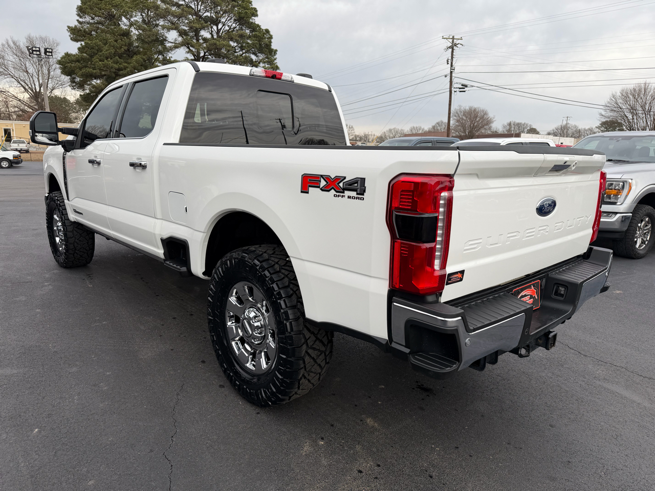 Ford Super Duty F-250 SRW Lariat 4WD Crew Cab 6.75' Box 2024