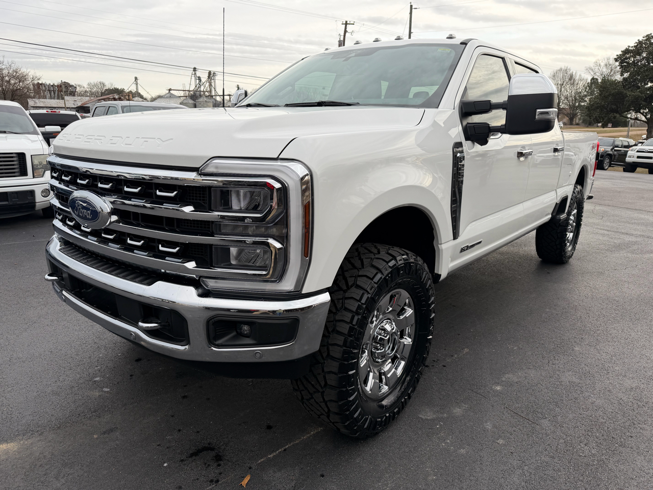 Ford Super Duty F-250 SRW Lariat 4WD Crew Cab 6.75' Box 2024