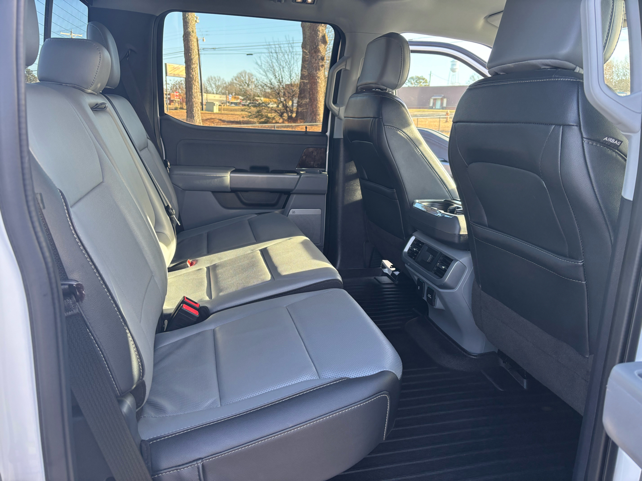 Ford F-150 Lariat 4WD SuperCrew 5.5' Box 2022