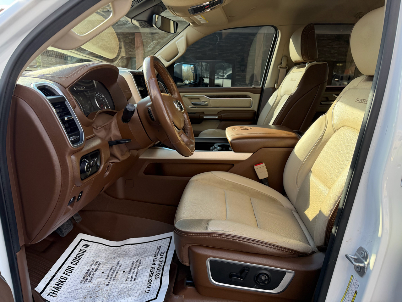 RAM 1500 Laramie 4x4 Crew Cab 5'7" Box 2019