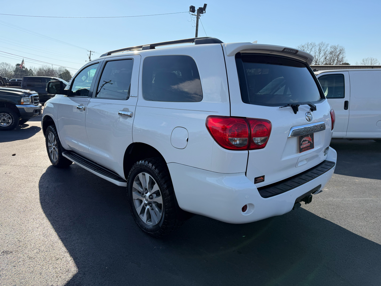 Toyota Sequoia Limited 4WD FFV (Natl) 2017