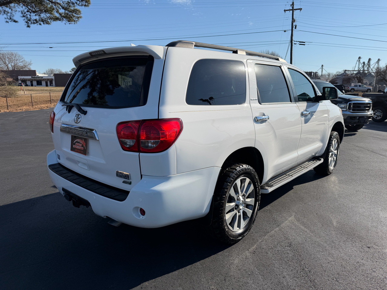 Toyota Sequoia Limited 4WD FFV (Natl) 2017