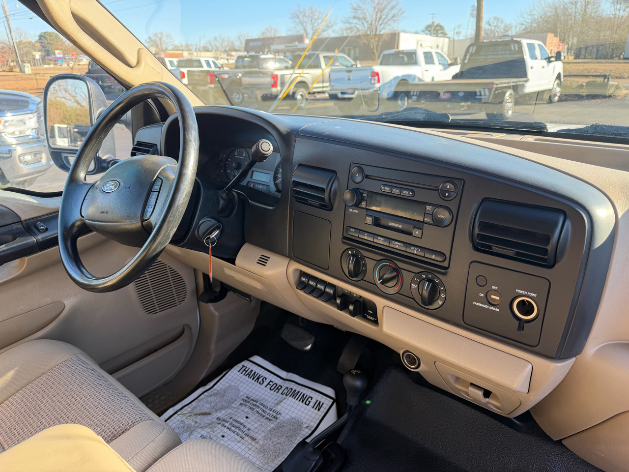 Ford Super Duty F-350 DRW SuperCab 162" WB 60" CA Lariat 4WD 2006