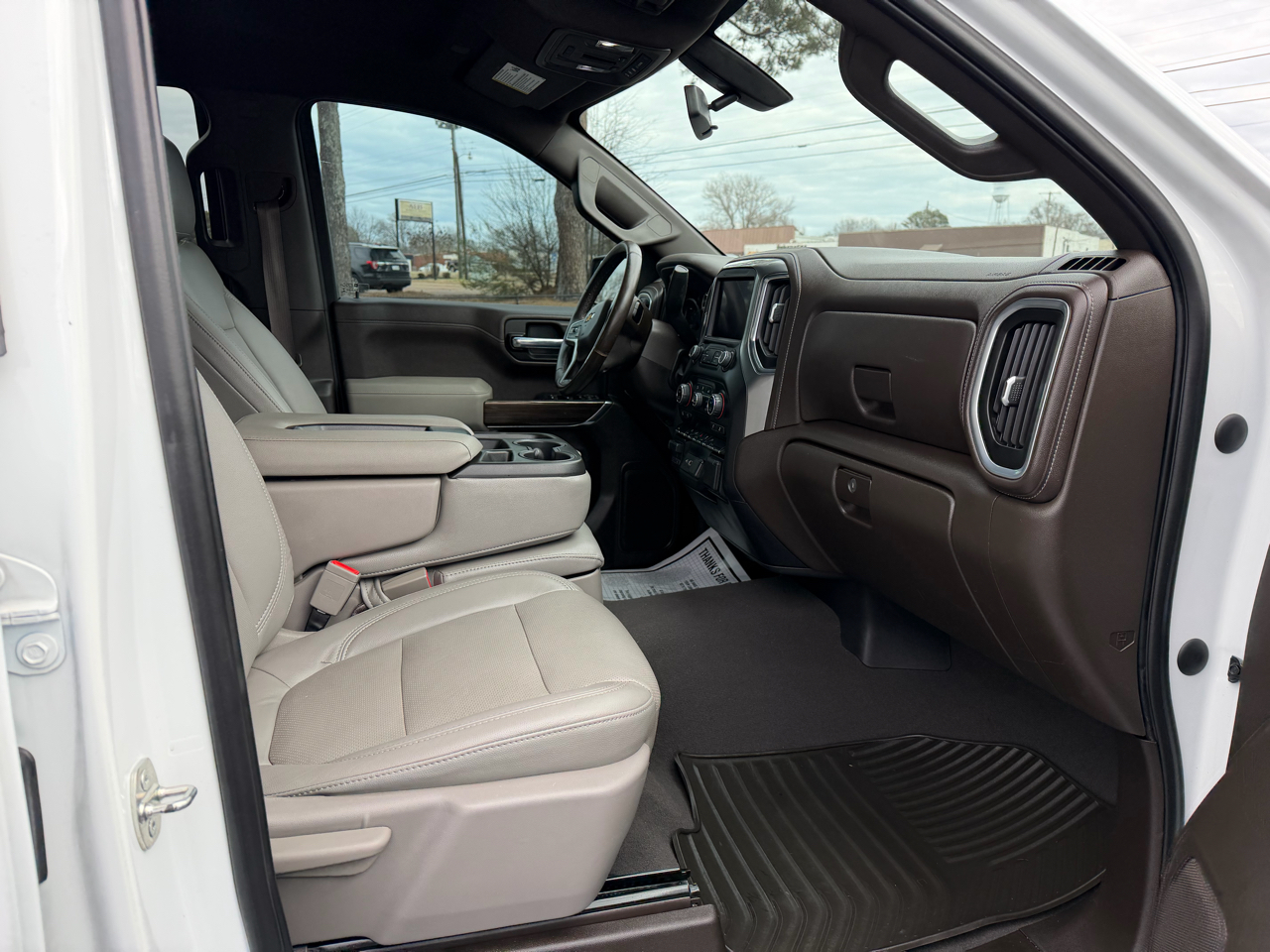 Chevrolet Silverado 1500 LTD 2WD Crew Cab 147" LT 2022