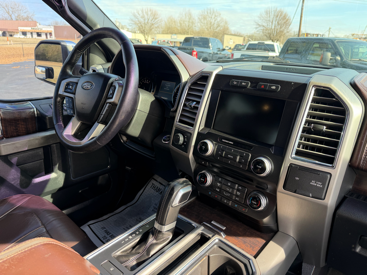 Ford F-150 4WD SuperCrew 145" Platinum 2015