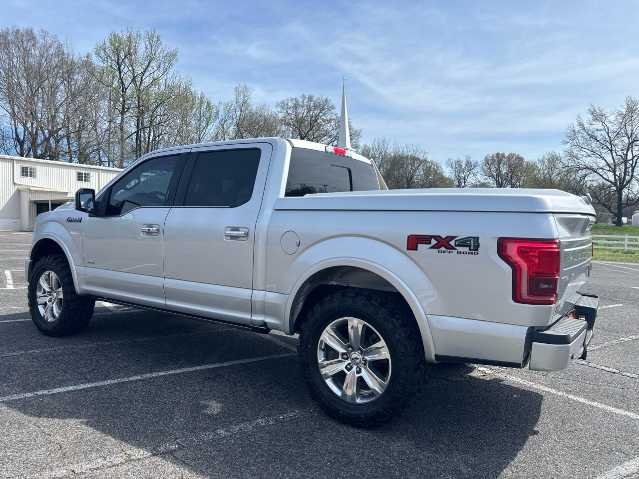 Ford F-150 4WD SuperCrew 145" Platinum 2015
