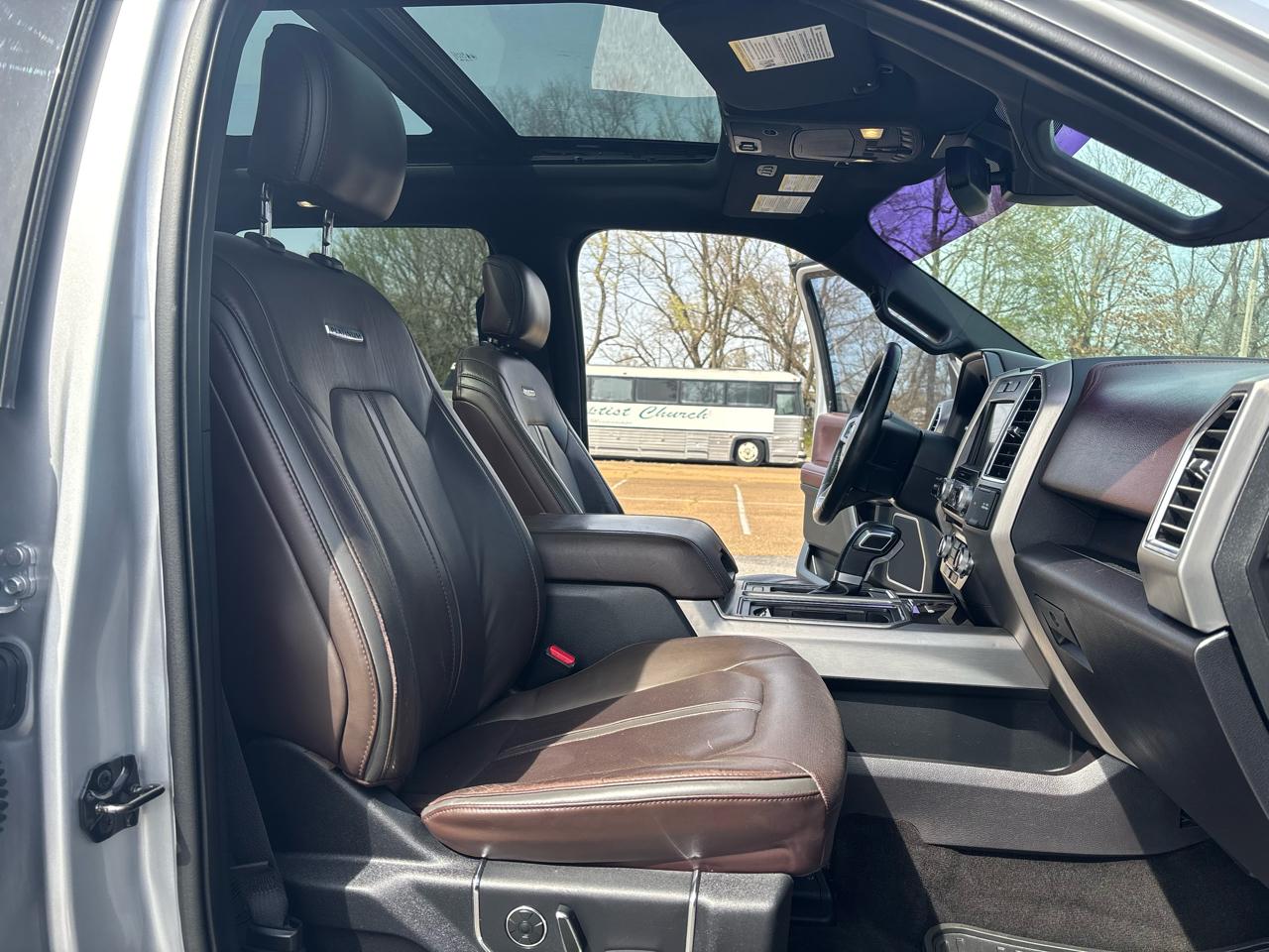 Ford F-150 4WD SuperCrew 145" Platinum 2015