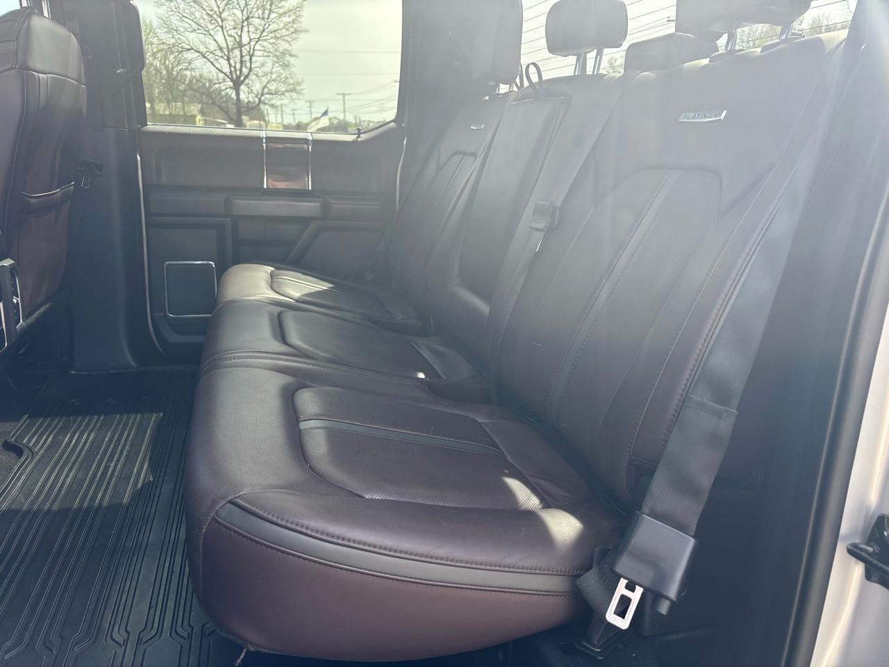 Ford F-150 4WD SuperCrew 145" Platinum 2015