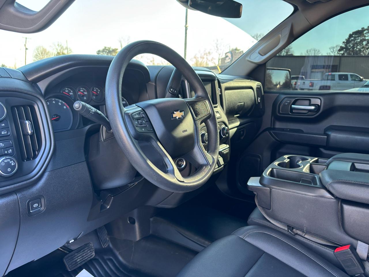 Chevrolet Silverado 1500 4WD Crew Cab 147" Work Truck 2023