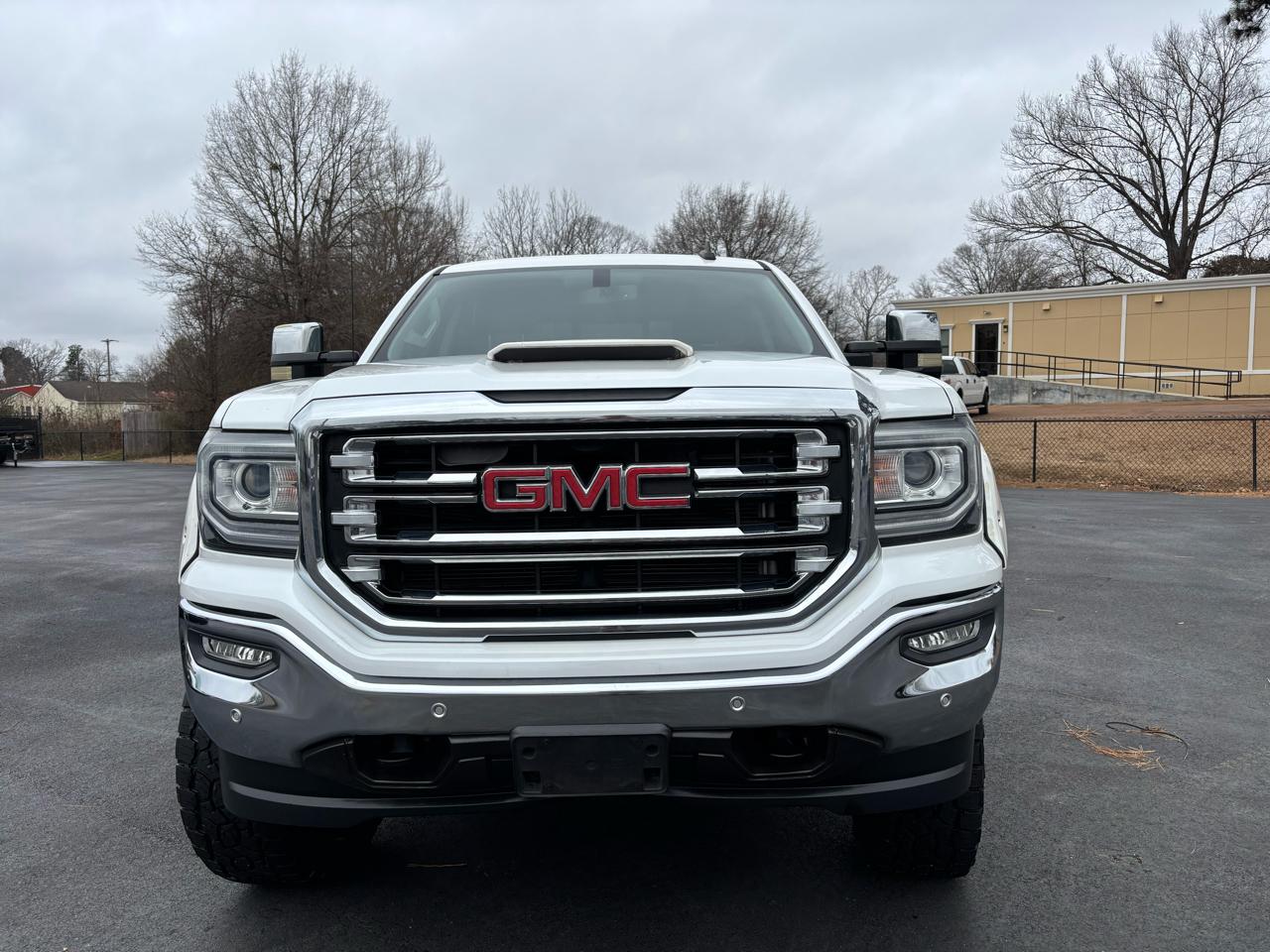 GMC Sierra 1500 4WD Crew Cab 143.5" SLT 2017