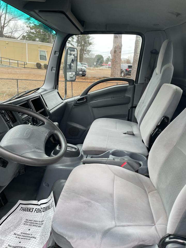 Chevrolet 4500 LCF Gas 2WD Reg Cab 150" 2019