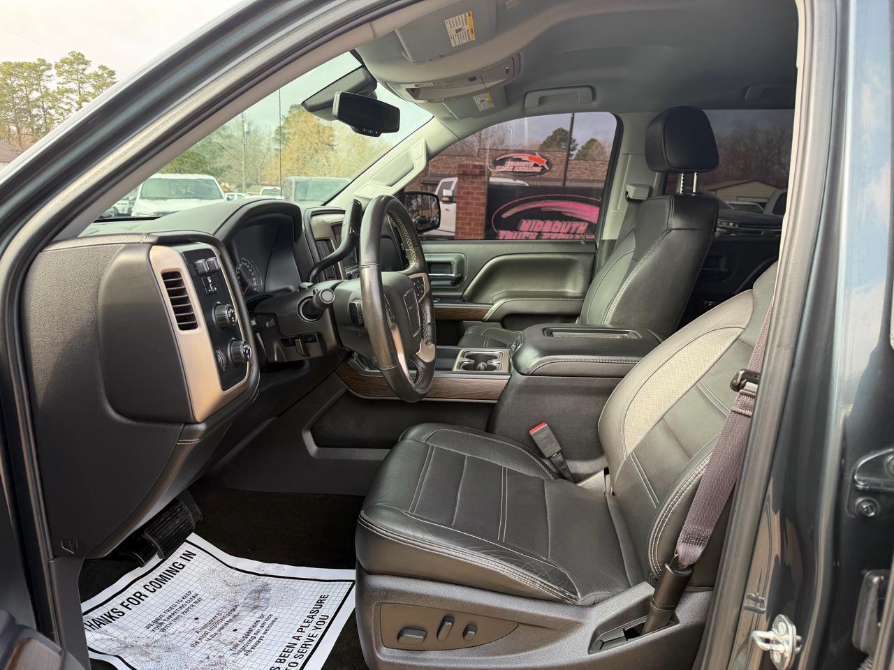 GMC Sierra 1500 4WD Crew Cab 143.5" Denali 2017