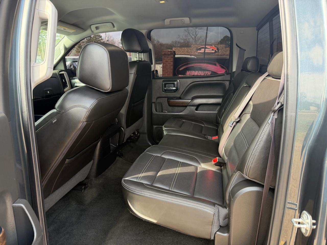 GMC Sierra 1500 4WD Crew Cab 143.5" Denali 2017