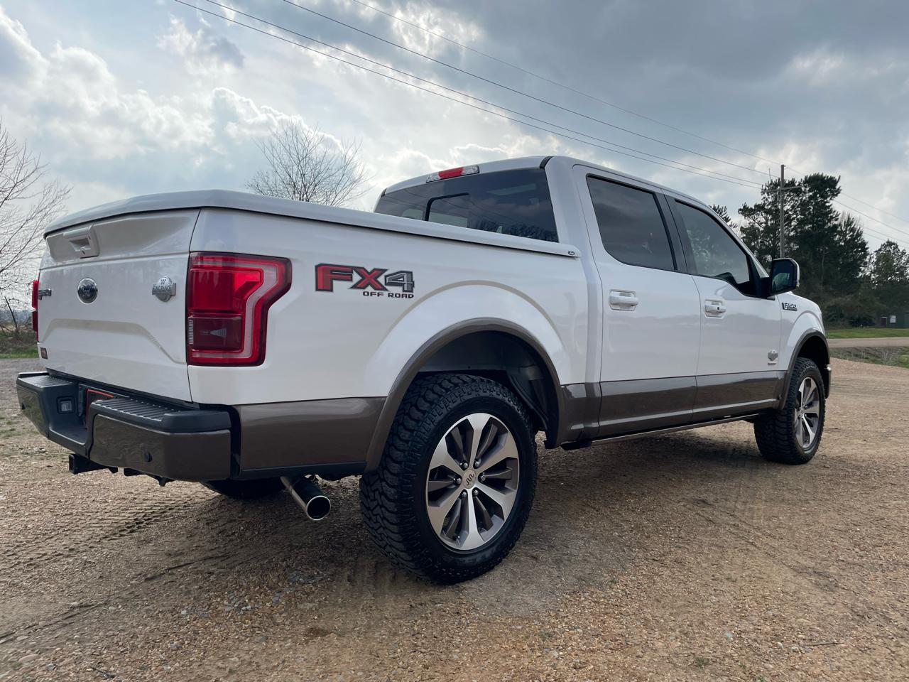Ford F-150 4WD SuperCrew 145" King Ranch 2015
