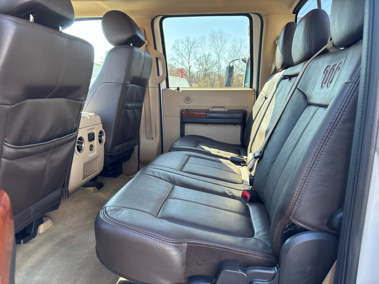 Ford Super Duty F-250 SRW 4WD Crew Cab 156" King Ranch 2016