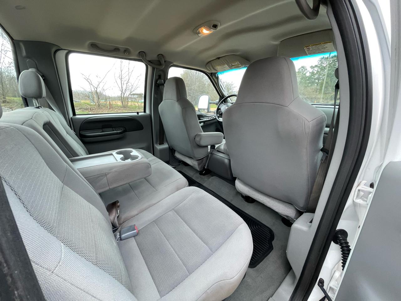 Ford Super Duty F-250 Crew Cab 156" XLT 4WD 2004