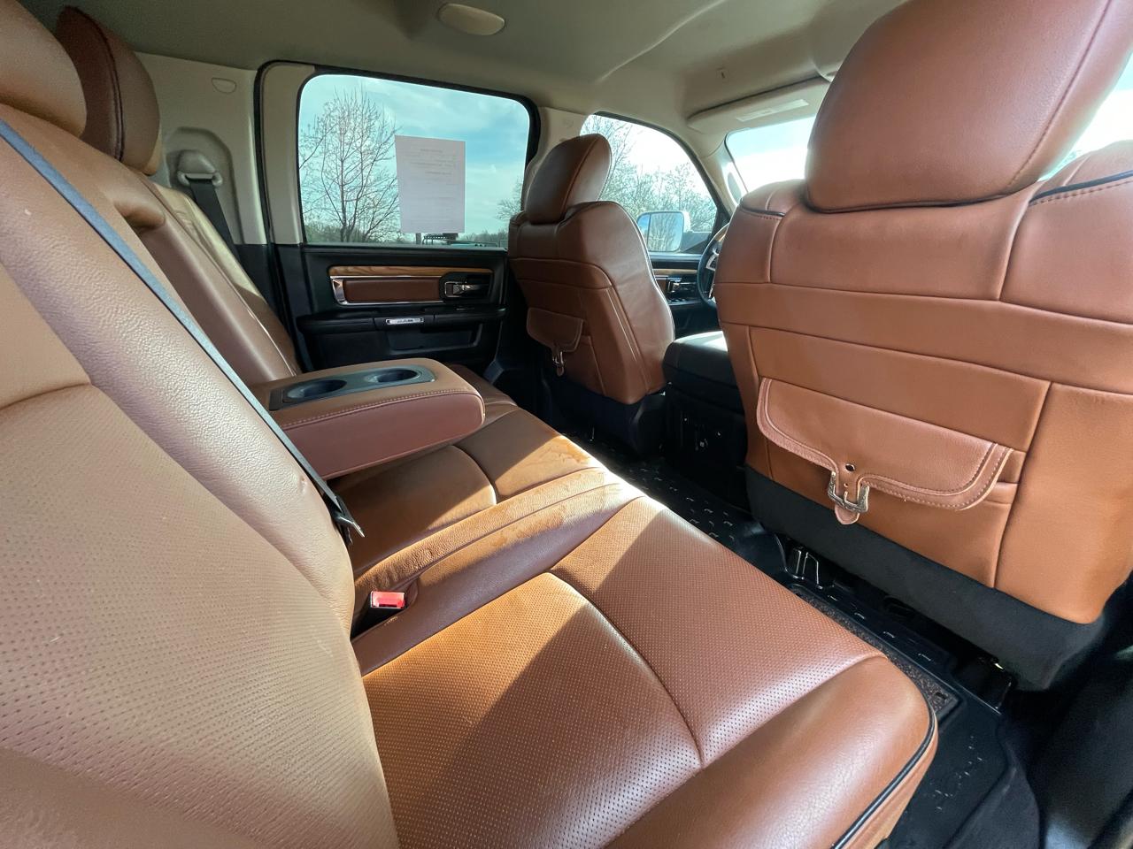 RAM 3500 Laramie Longhorn 4x4 Mega Cab 6'4" Box 2018