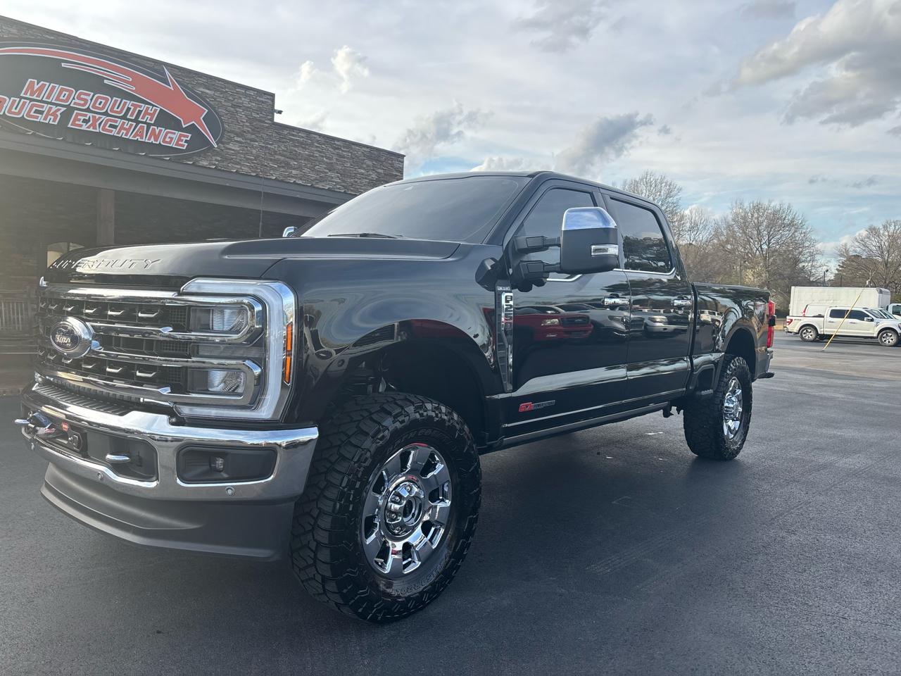 Ford Super Duty F-250 SRW King Ranch 4WD Crew Cab 6.75' Box 2024