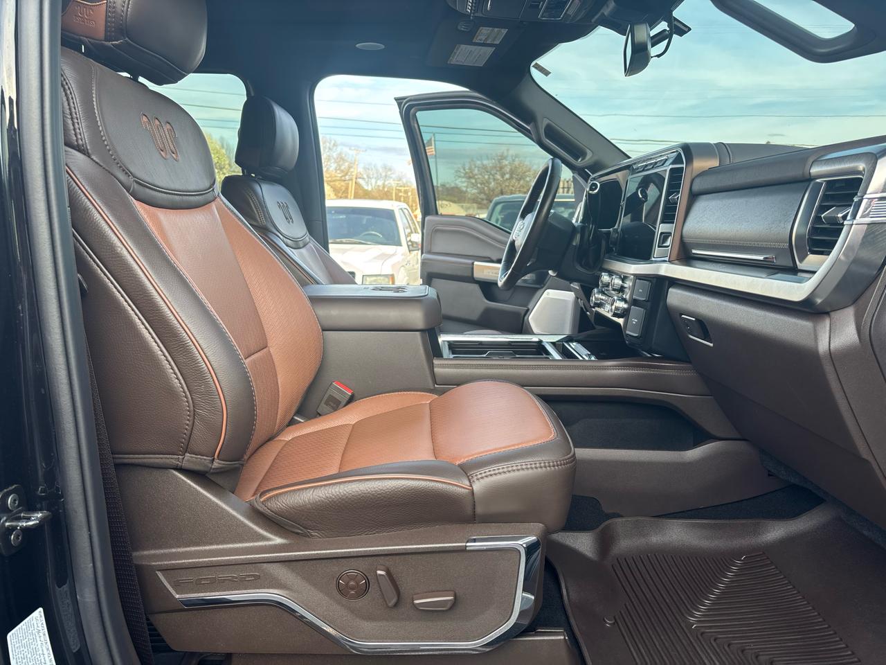 Ford Super Duty F-250 SRW King Ranch 4WD Crew Cab 6.75' Box 2024