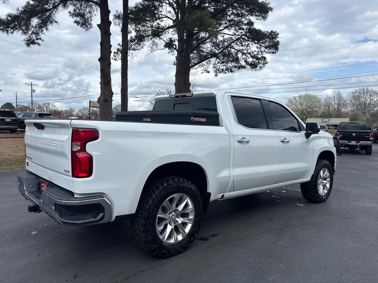 Chevrolet Silverado 1500 4WD Crew Cab 147" LTZ 2019