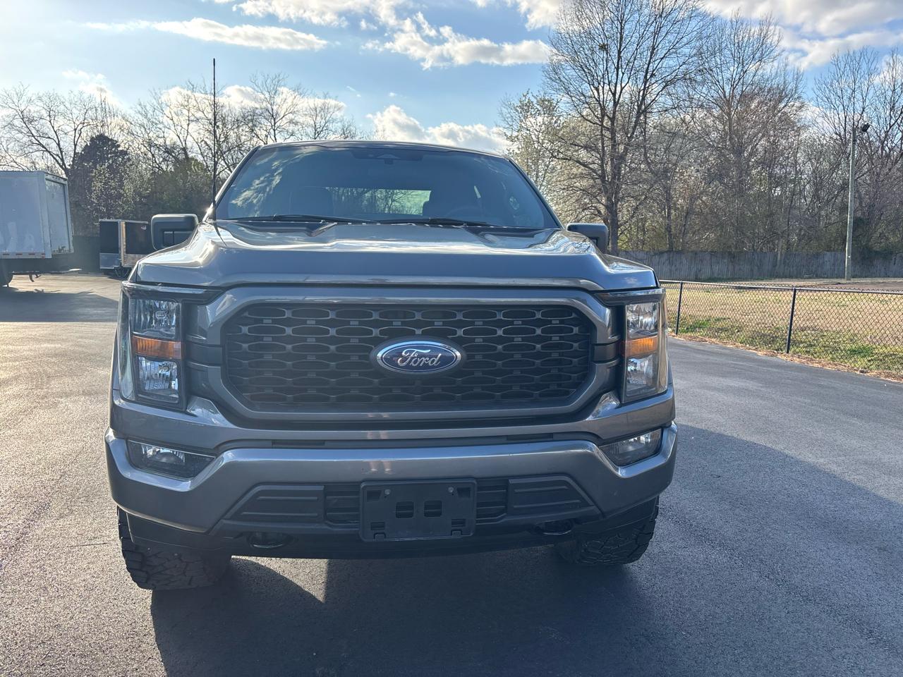 Ford F-150 XL 4WD SuperCrew 5.5' Box 2023