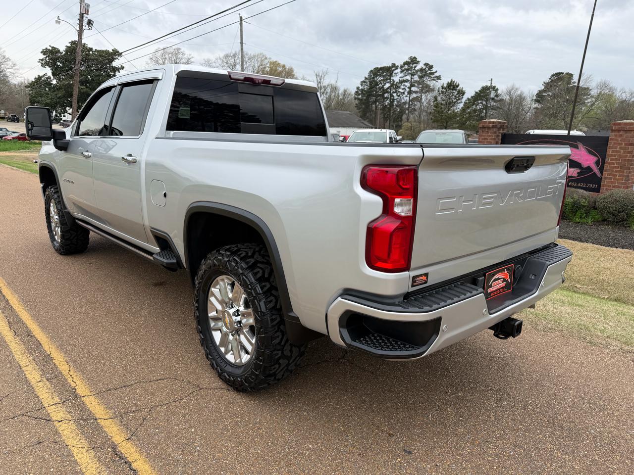Chevrolet Silverado 2500HD 4WD Crew Cab 159" High Country 2021