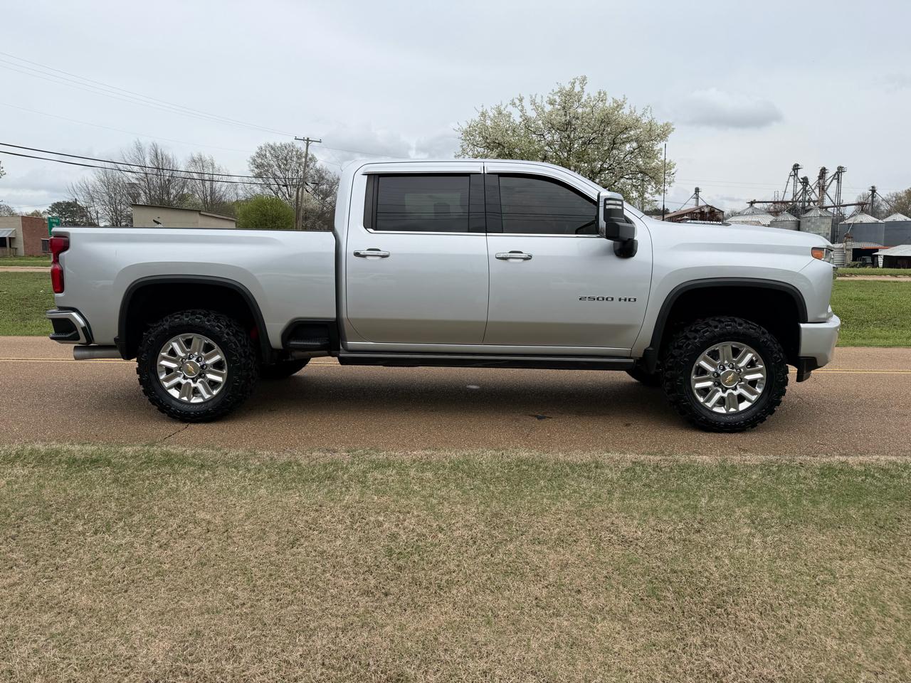 Chevrolet Silverado 2500HD 4WD Crew Cab 159" High Country 2021
