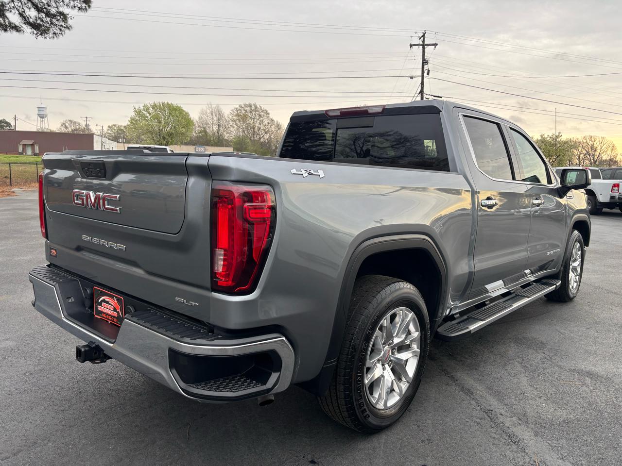 GMC Sierra 1500 4WD Crew Cab 147" SLT 2019