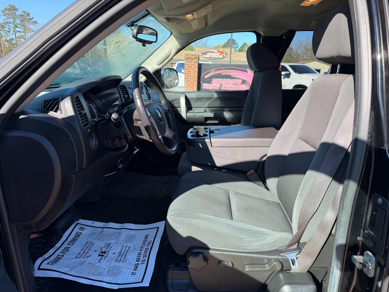 Chevrolet Silverado 1500 4WD Ext Cab 143.5" LT 2009