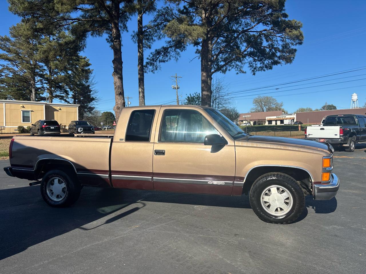 Chevrolet C/K 1500 Ext Cab 141.5" WB 1997