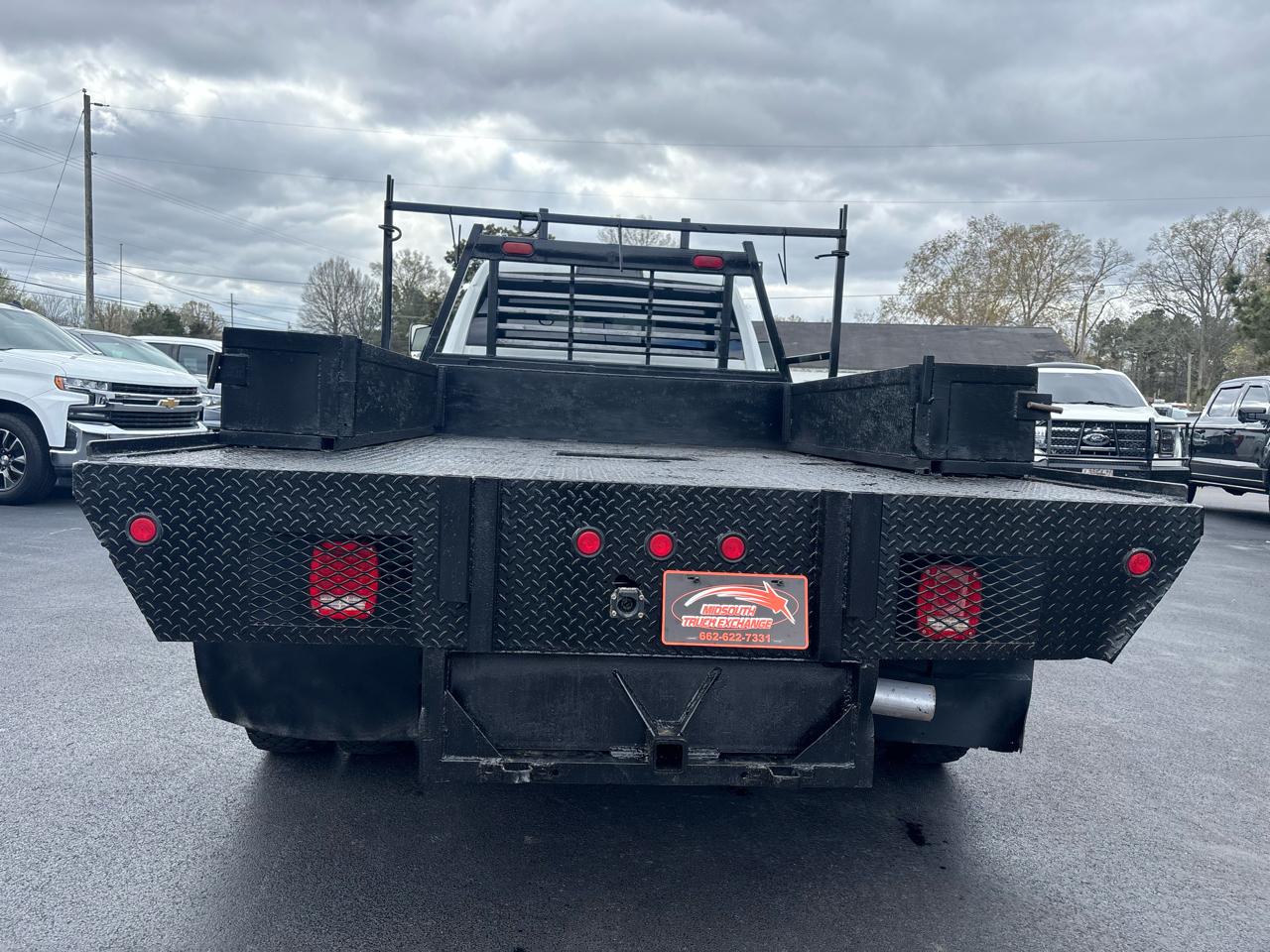 RAM 5500 Chassis Cab Tradesman 4x2 Crew Cab 84" CA 197.4" WB 2018