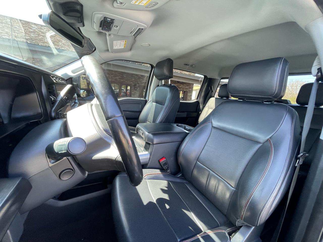 Ford Super Duty F-350 SRW Lariat 4WD Crew Cab 8' Box 2024