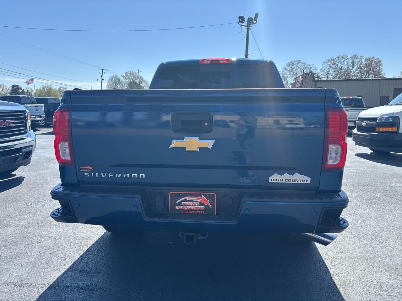 Chevrolet Silverado 1500 4WD Crew Cab 143.5" High Country 2016