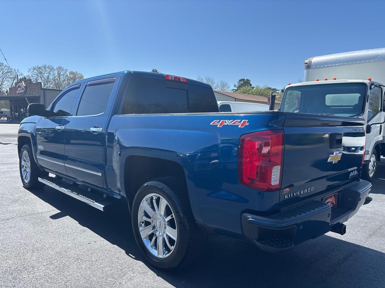 Chevrolet Silverado 1500 4WD Crew Cab 143.5" High Country 2016