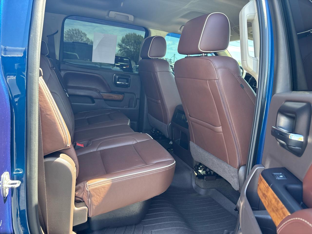 Chevrolet Silverado 1500 4WD Crew Cab 143.5" High Country 2016