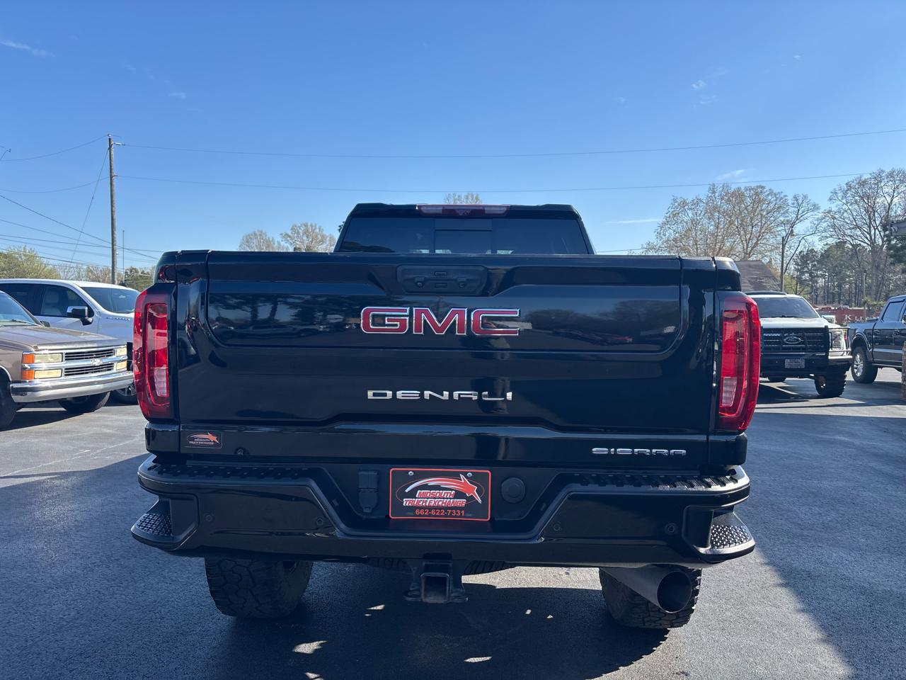 GMC Sierra 2500HD 4WD Crew Cab 159" Denali 2022