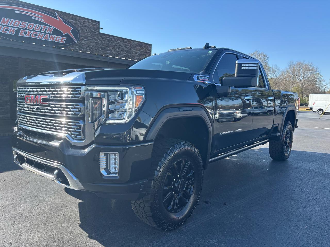 GMC Sierra 2500HD 4WD Crew Cab 159" Denali 2022