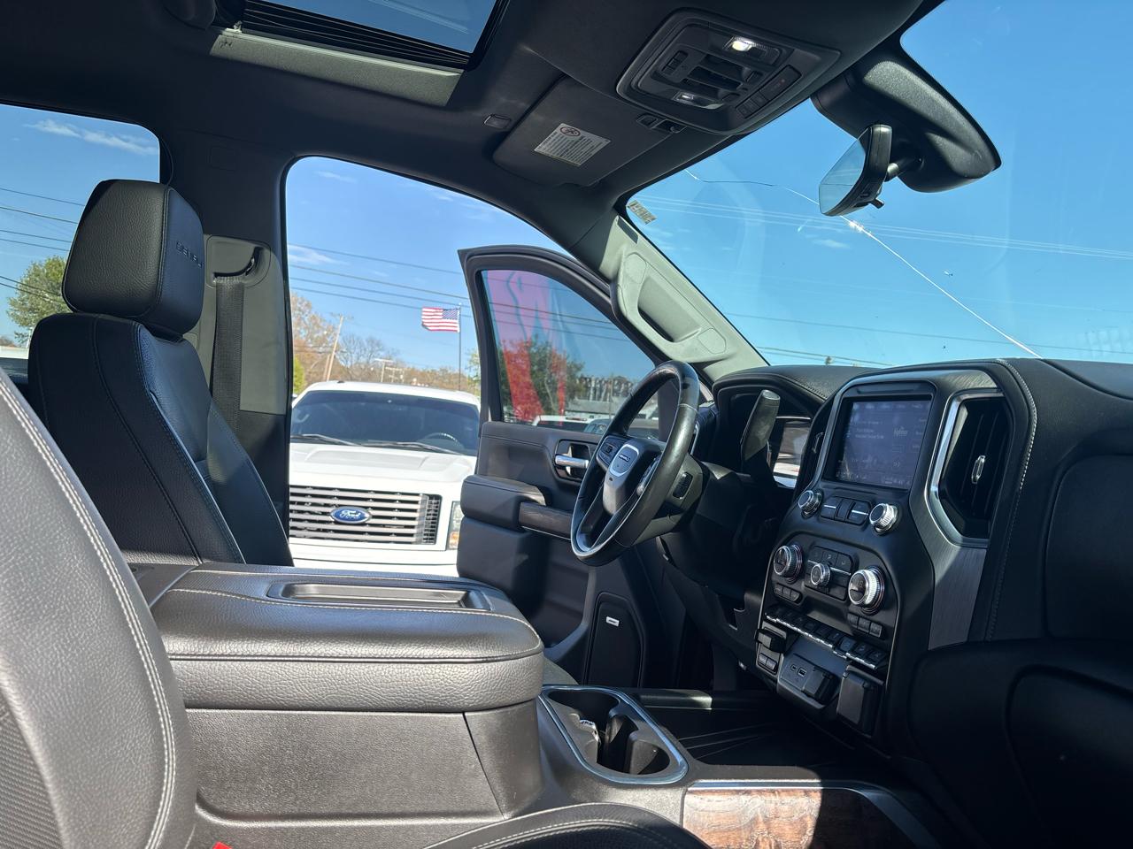 GMC Sierra 2500HD 4WD Crew Cab 159" Denali 2022