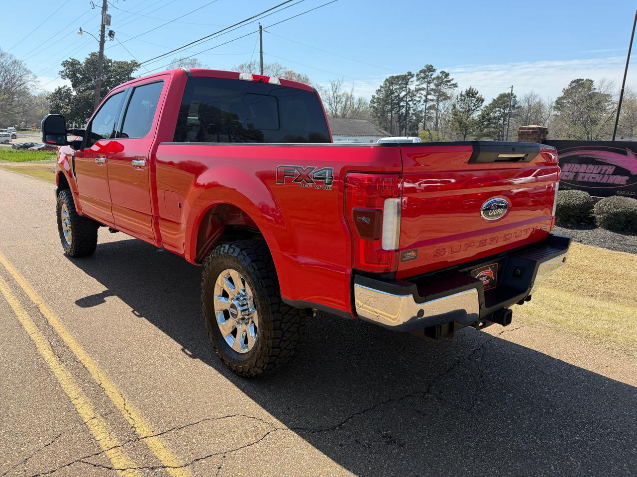 Ford Super Duty F-250 SRW Lariat 4WD Crew Cab 6.75' Box 2017