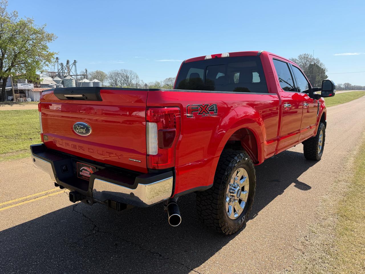 Ford Super Duty F-250 SRW Lariat 4WD Crew Cab 6.75' Box 2017