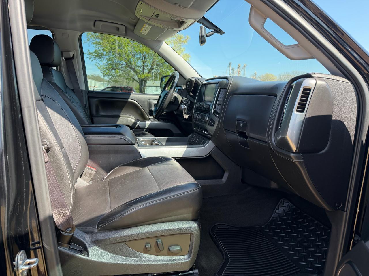 Chevrolet Silverado 1500 4WD Crew Cab 143.5" LTZ w/2LZ 2016