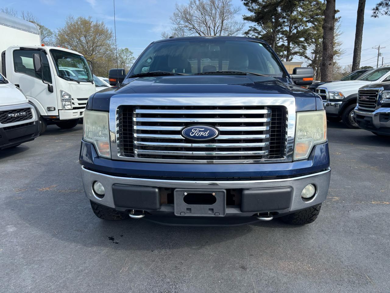 Ford F-150 4WD SuperCrew 145" XLT 2011