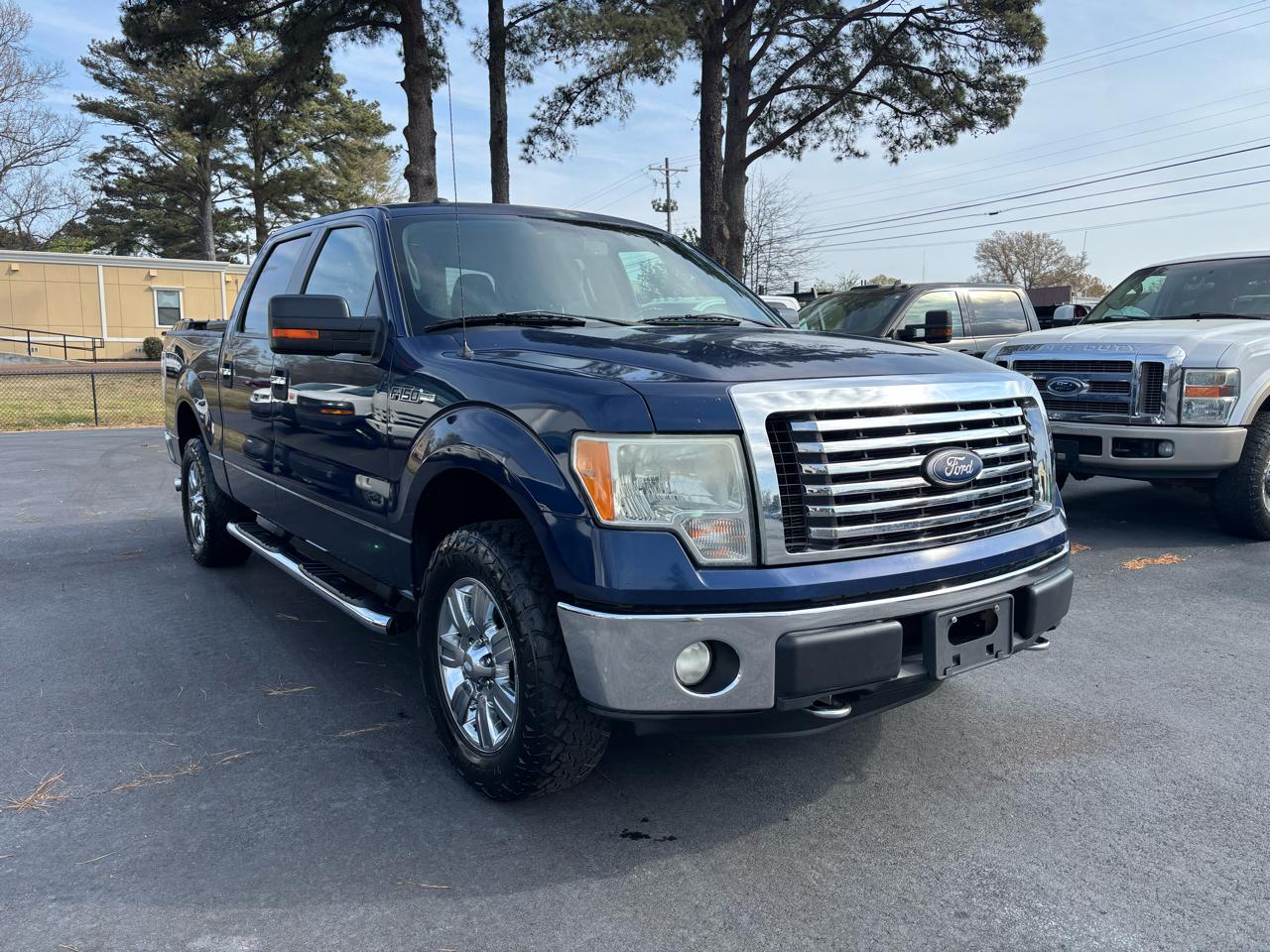 Ford F-150 4WD SuperCrew 145" XLT 2011