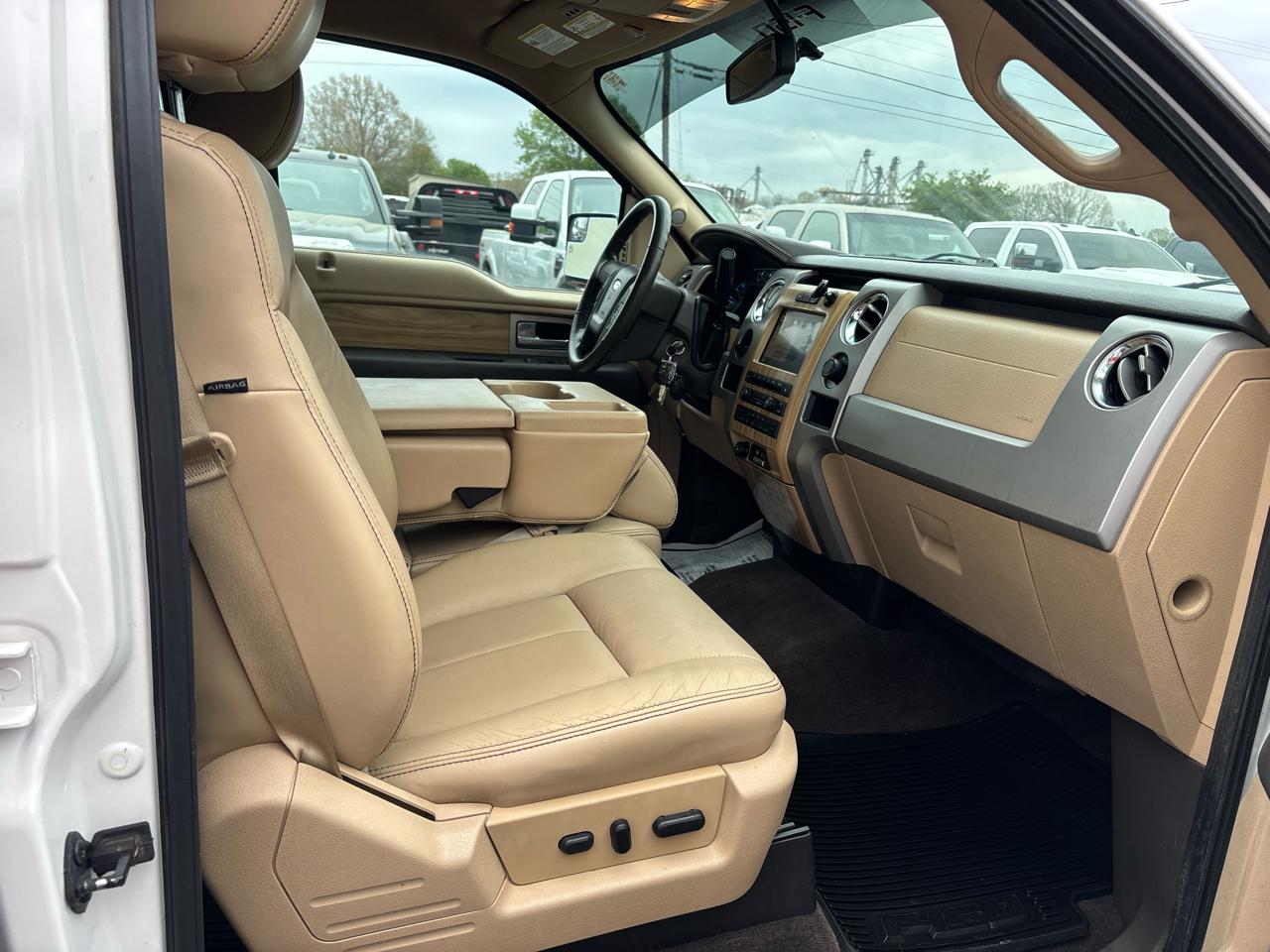 Ford F-150 2WD SuperCrew 157" Lariat 2011