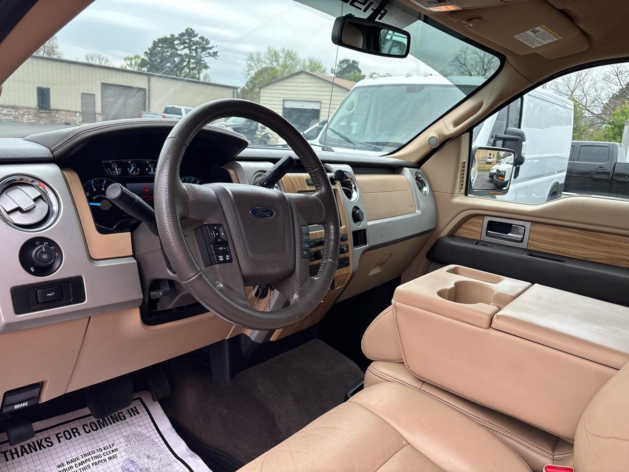 Ford F-150 2WD SuperCrew 157" Lariat 2011