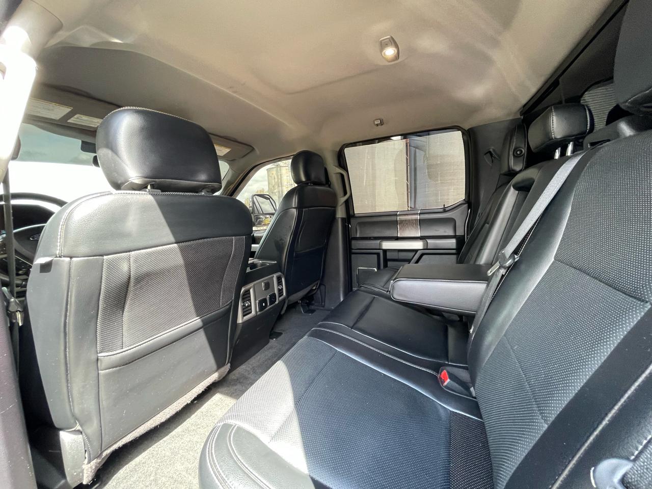 Ford Super Duty F-250 SRW Lariat 4WD Crew Cab 8' Box 2018