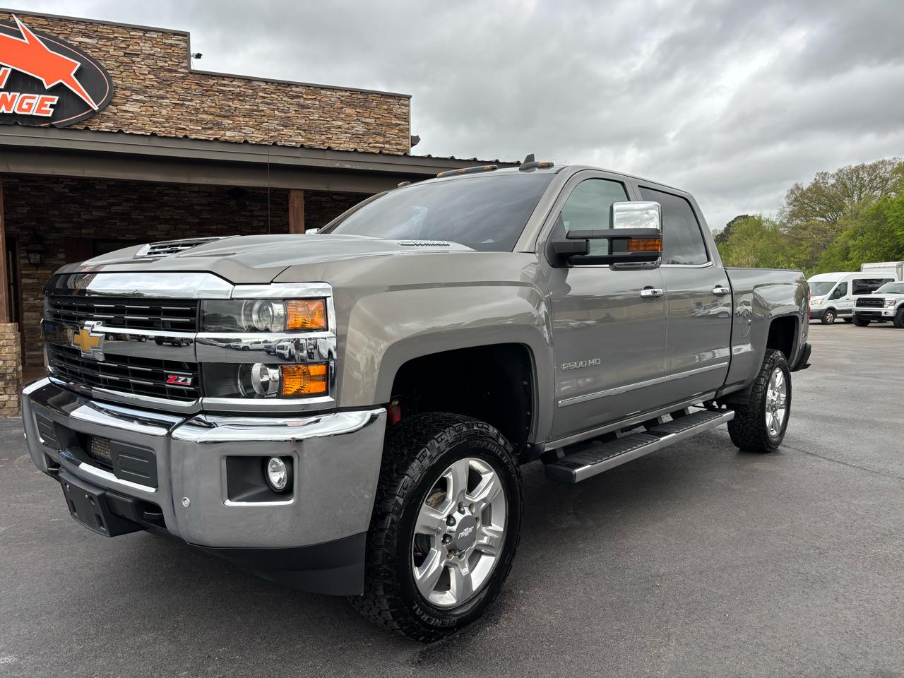 Chevrolet Silverado 2500HD 4WD Crew Cab 153.7" LTZ 2017